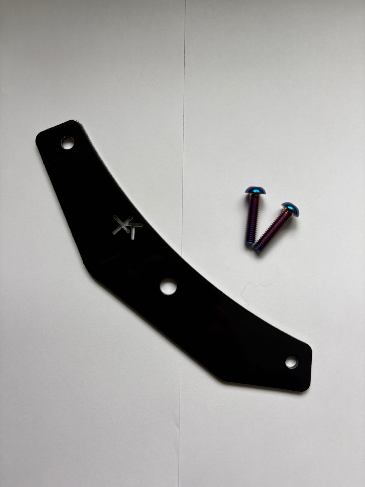 Yozma In 10 – Footlock & Motor Cover Bundle