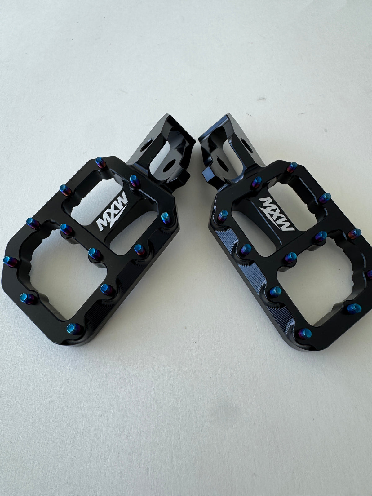 Titanium Black Wide Pegs