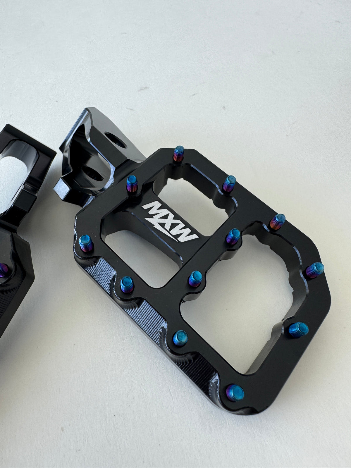 Titanium Black Wide Pegs