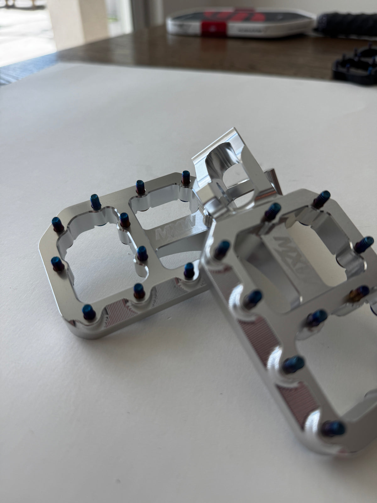 Titanium Chrome Wide Pegs